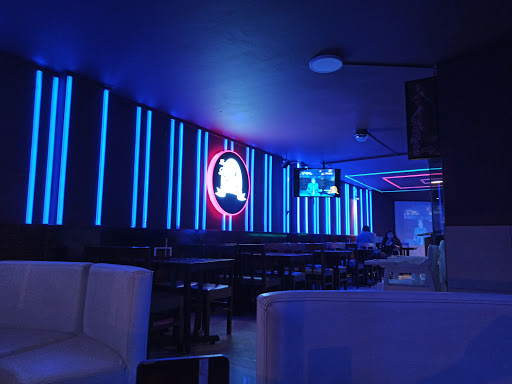 Etnia Karaoke Box Bar