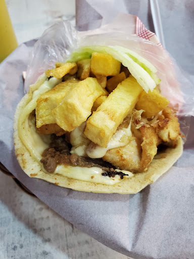 Taco Loco Sandwich y Tacos